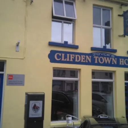 Clifden Hostel