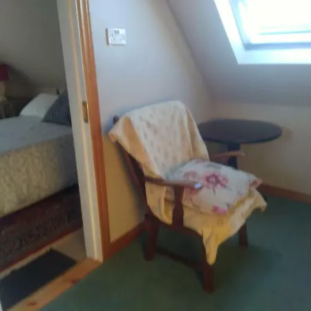 Clifden Hostel *